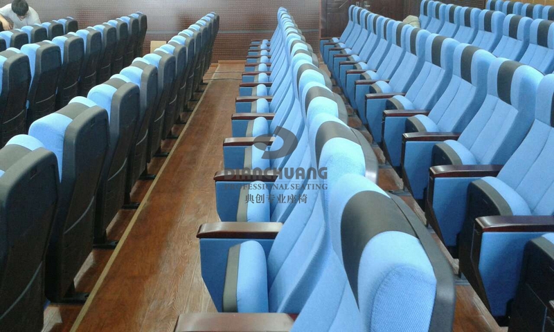 典創座椅